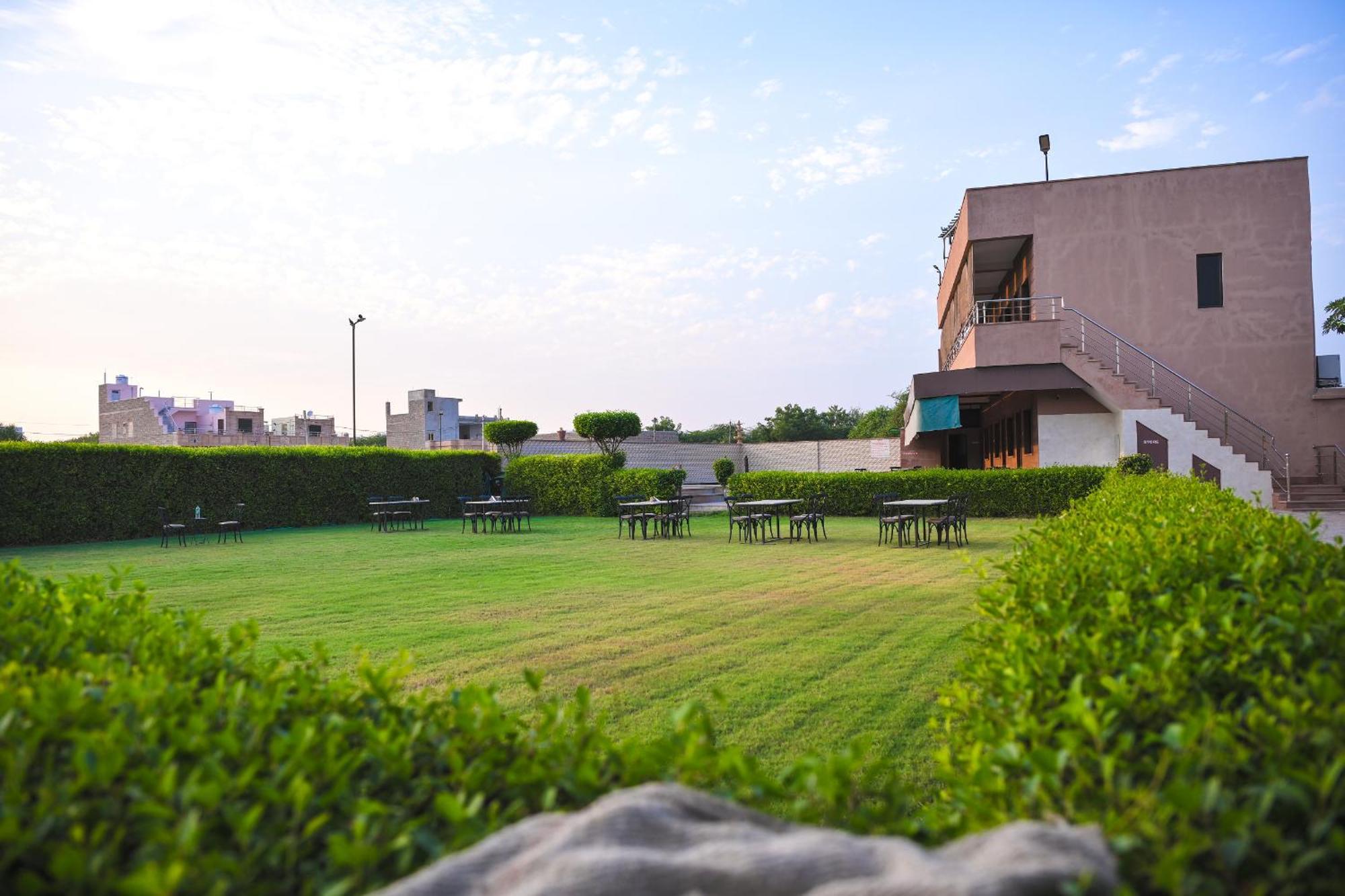 Apple Resort & Restaurant Jodhpur  Extérieur photo